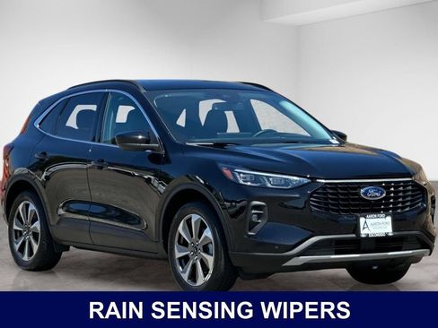 Used 2024 Ford Escape Platinum w/ Premium Technology Package AWD/4WD image 8