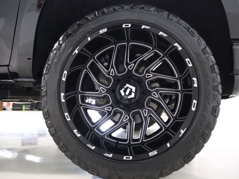 Used 2021 Chevrolet Silverado 1500 LT Trail Boss w/ Bed Protection Package image 77