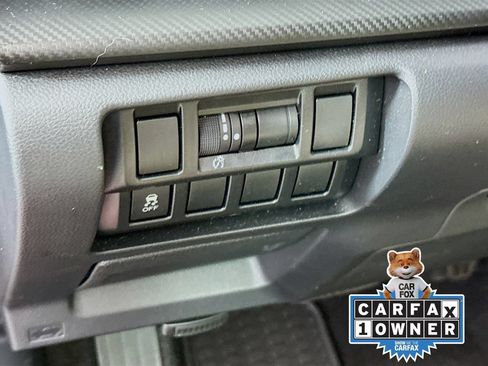 Used 2020 Subaru Impreza 2.0i Premium AWD/4WD image 11