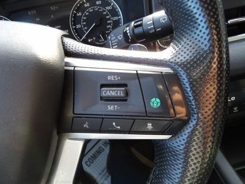 Used 2024 Mitsubishi Outlander SE AWD/4WD image 22