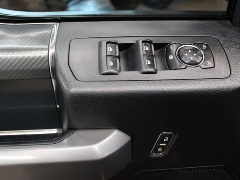 Used 2019 Ford F150 XLT w/ Equipment Group 302A Luxury image 22