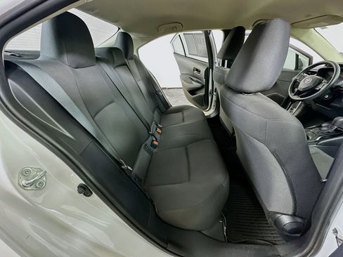 Used 2024 Toyota Corolla LE FWD image 11