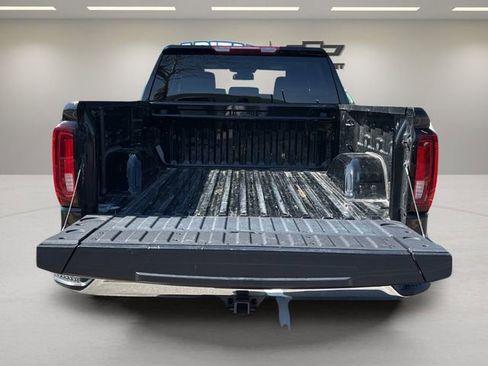 Used 2025 GMC Sierra 1500 SLT image 10