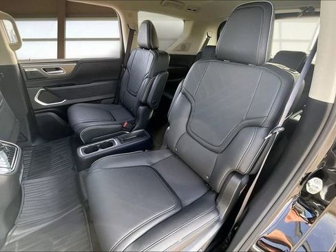 New 2026 INFINITI QX80 Luxe image 26