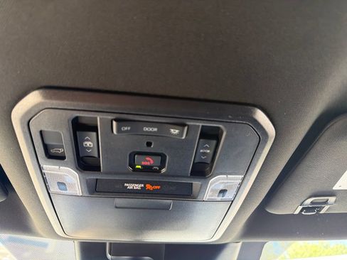 Used 2025 Toyota Sequoia Limited w/ Tow Technology Package AWD/4WD image 26