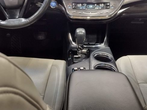 Used 2018 Toyota Avalon Limited w/ Carpet Mat Package FWD image 38
