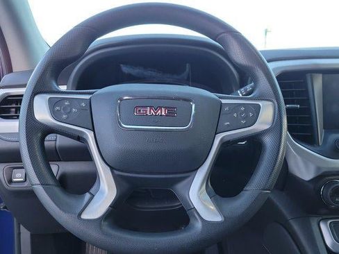Used 2023 GMC Acadia SLE FWD image 10