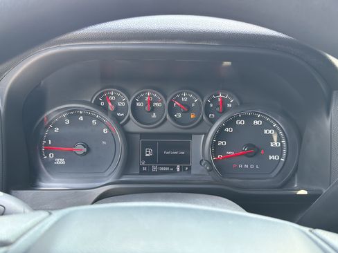 Used 2021 Chevrolet Silverado 1500 Custom Trail Boss AWD/4WD image 68