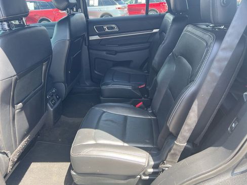 Used 2017 Ford Explorer Limited w/ Equipment Group 301A AWD/4WD image 11