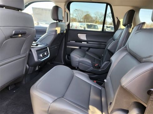 New 2025 Ford Expedition Max Active image 13