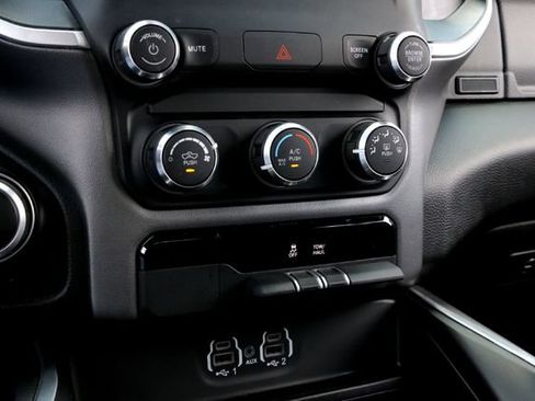 Used 2022 RAM 1500 Lone Star RWD image 19