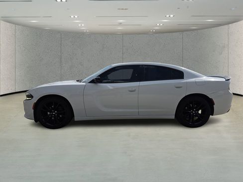 Used 2018 Dodge Charger SXT Plus w/ Quick Order Package 29J image 6