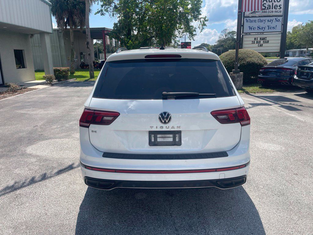 Used 2023 Volkswagen Tiguan SE R-Line FWD image 5