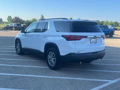 Used 2023 Chevrolet Traverse LT w/ LPO, Floor Liner Package AWD/4WD image 3