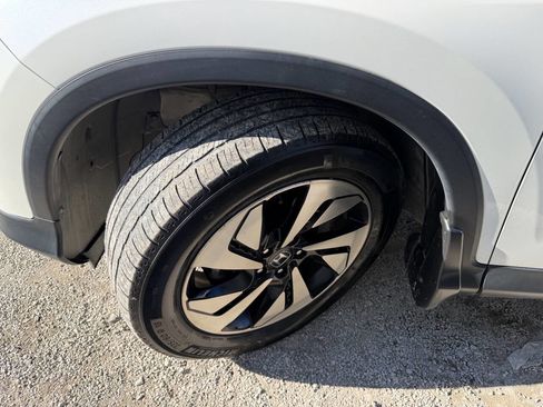 Used 2016 Honda CR-V Touring image 18