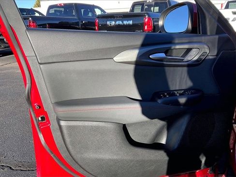 Certified 2024 Dodge Hornet R/T image 18