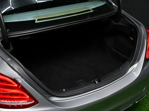 Used 2015 Mercedes-Benz C 300 Sedan w/ Premium 1 Package image 40