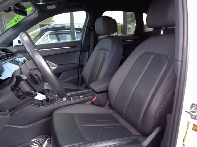 Used 2024 Audi Q3 2.0T Premium AWD/4WD image 9