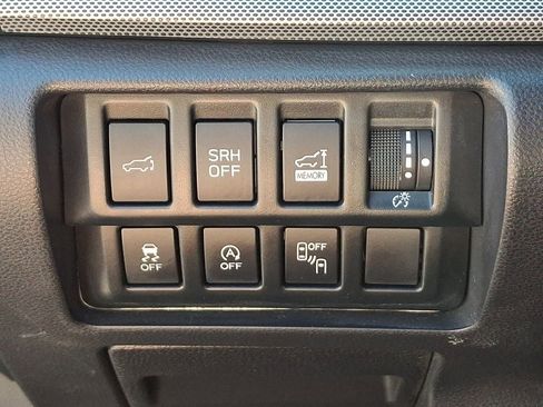 Used 2020 Subaru Forester Limited AWD/4WD image 24