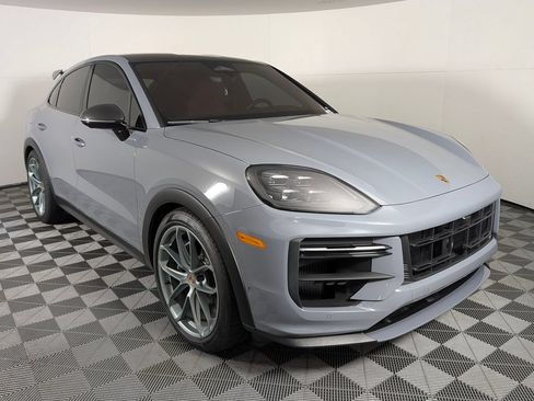 Certified 2026 Porsche Cayenne Turbo GT AWD/4WD image 9
