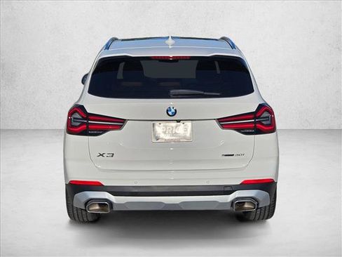 Used 2024 BMW X3 sDrive30i w/ Convenience Package RWD image 6