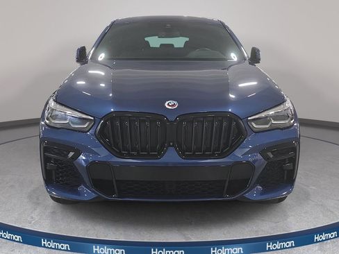 Certified 2022 BMW X6 xDrive40i w/ M Sport Package AWD/4WD image 3