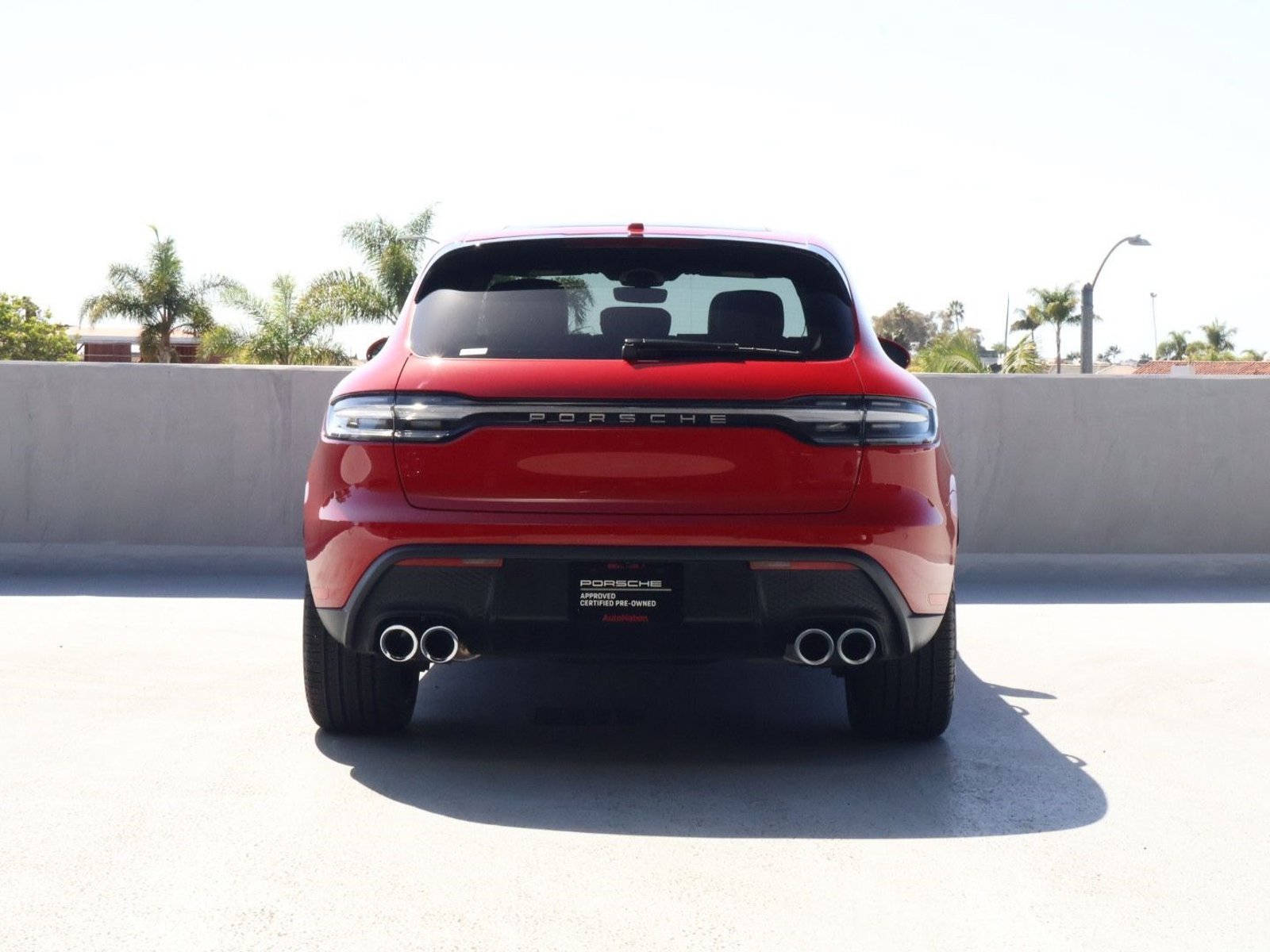 Certified 2026 Porsche Macan AWD/4WD image 10