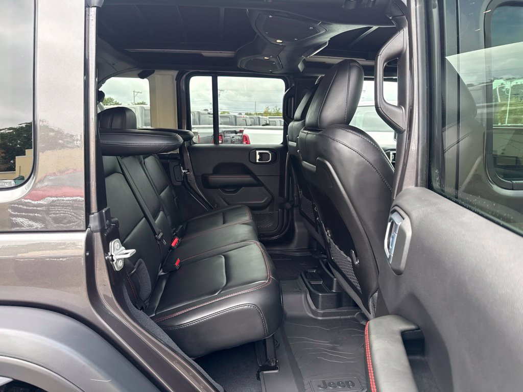 Used 2026 Jeep Wrangler Unlimited Rubicon 392 w/ Quick Order Package 27X Moab AWD/4WD image 25