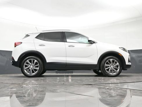 Used 2023 Buick Encore GX Essence w/ Experience Buick Package AWD/4WD image 29