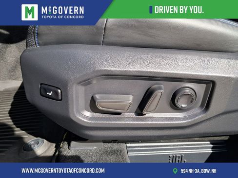 Used 2024 Toyota Tundra Platinum AWD/4WD image 13