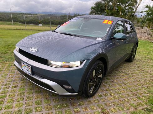 Certified 2026 Hyundai Ioniq 5 SE image 3