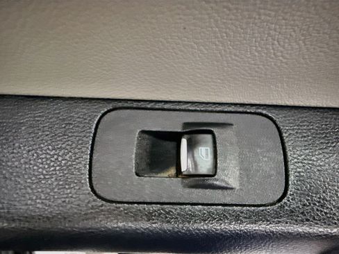 Used 2019 Ford F150 XL w/ Equipment Group 101A Mid AWD/4WD image 29