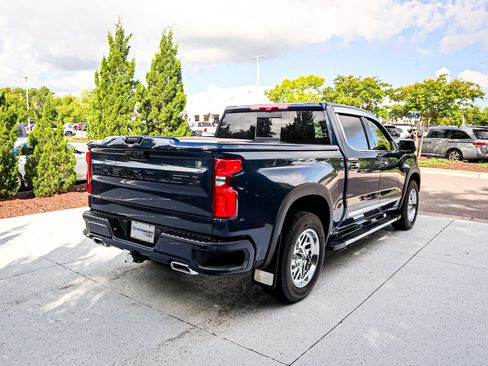 Used 2023 Chevrolet Silverado 1500 High Country w/ Technology Package AWD/4WD image 10