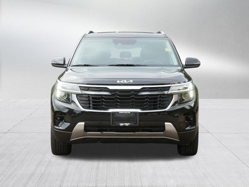 Certified 2024 Kia Seltos EX AWD/4WD image 2