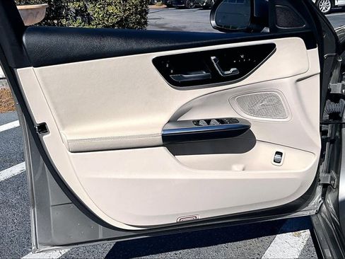 Certified 2023 Mercedes-Benz C 300 Sedan image 22