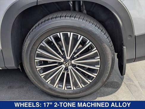 Certified 2025 Volkswagen Tiguan S FWD image 9