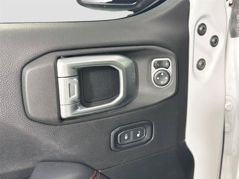 Used 2020 Jeep Wrangler Unlimited Rubicon AWD/4WD image 18