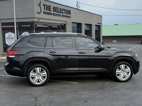 Used 2019 Volkswagen Atlas SE w/ Towing Package FWD image 17
