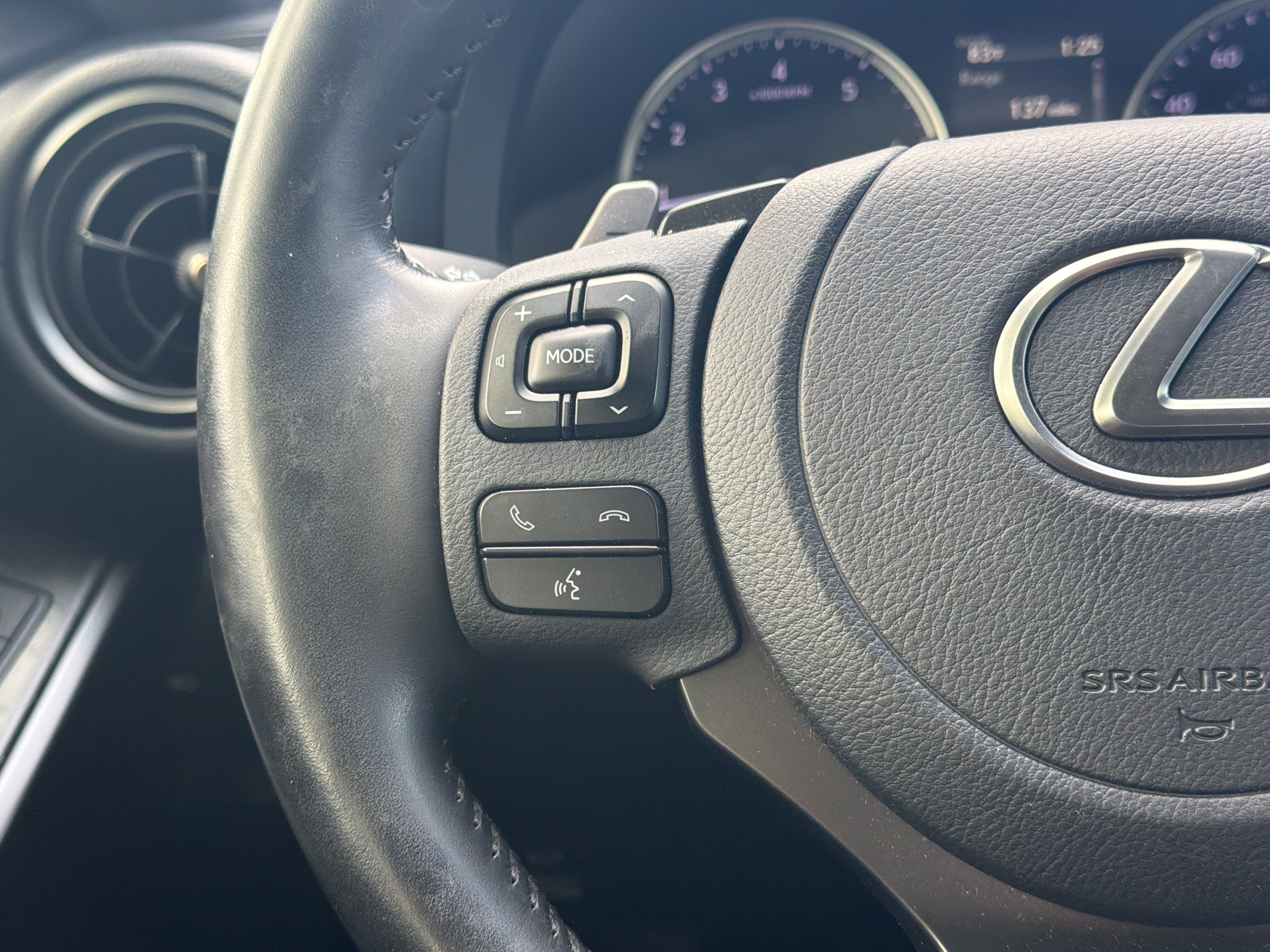 Used 2024 Lexus IS 300 w/ Premium Package RWD image 18