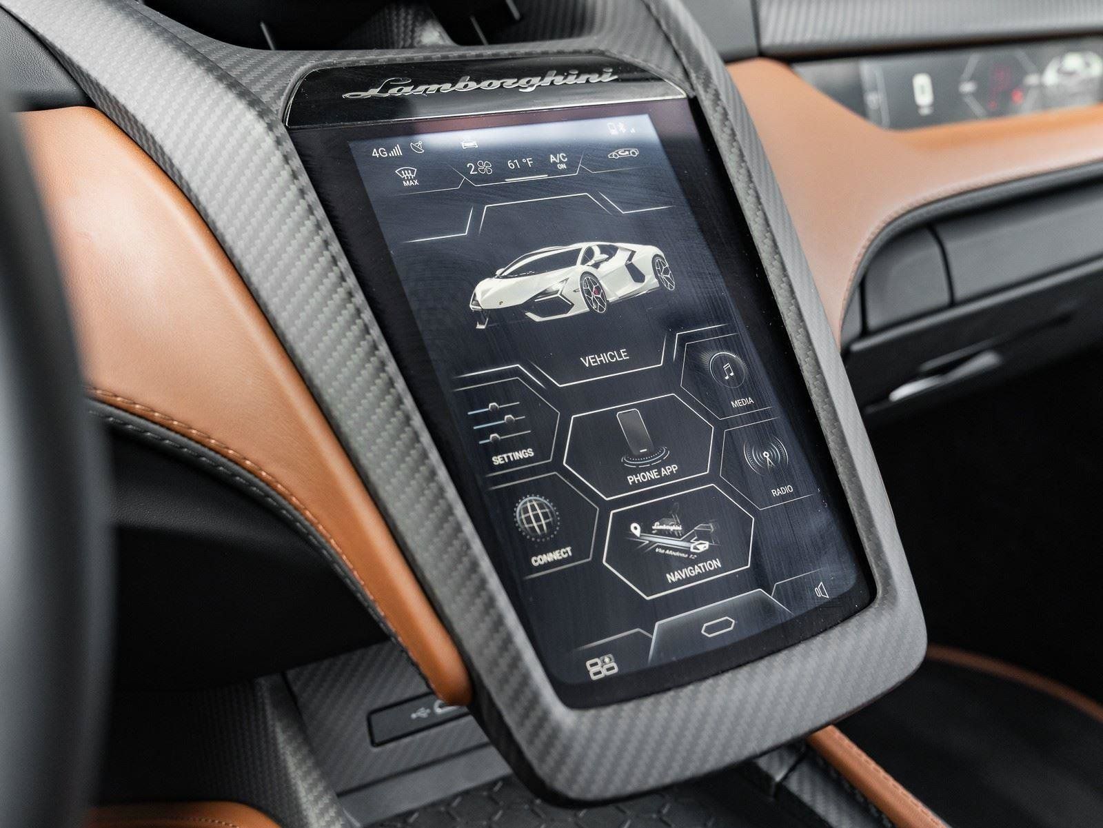 Used 2024 Lamborghini Revuelto AWD/4WD image 31