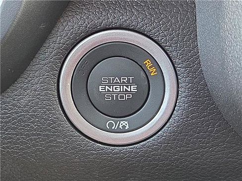 New 2026 RAM 1500 Express image 17