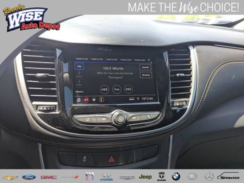 Used 2022 Chevrolet Trax LS w/ Tint and Cruise Package FWD image 13