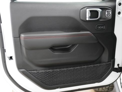 New 2025 Jeep Gladiator Rubicon w/ Safety Group image 16