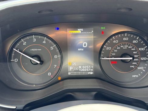 Used 2020 Subaru Crosstrek 2.0i Premium w/ Moonroof Package 2 AWD/4WD image 25