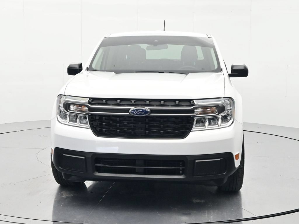 Used 2024 Ford Maverick XLT FWD image 2