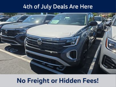 New 2026 Volkswagen Atlas Peak Edition