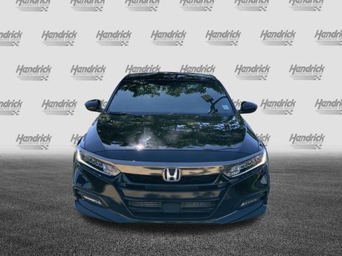 Used 2019 Honda Accord Sport image 5