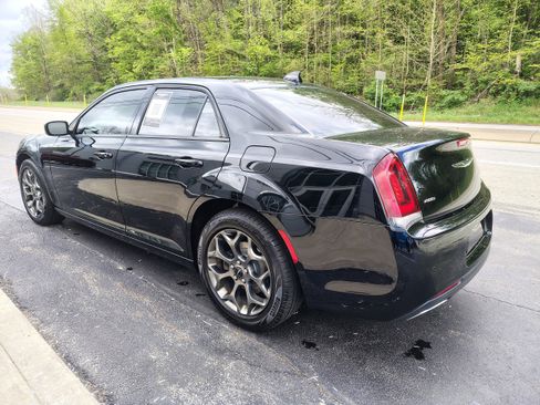 Certified 2016 Chrysler 300 S w/ 300S Premium Group AWD/4WD image 7