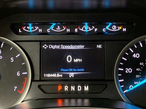 Used 2018 Ford Expedition XLT w/ Equipment Group 201A AWD/4WD image 31