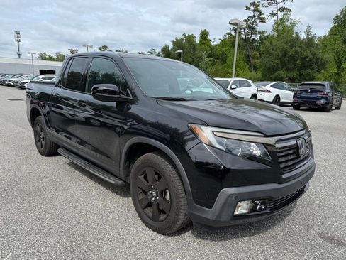 Used 2017 Honda Ridgeline Black Edition image 3